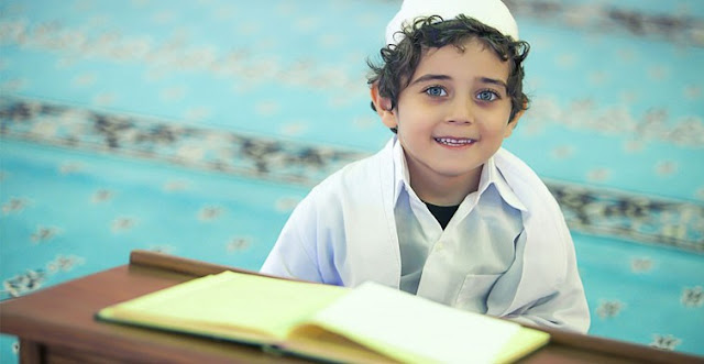 Çocuklara Sevgi Gösteren Bir Peygamber